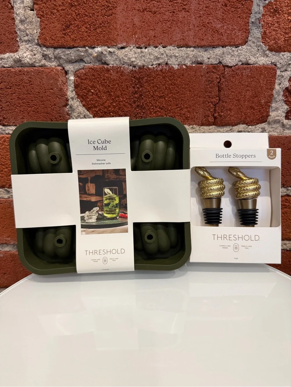 🐍🖤 New Snake Ice Cube Mold & Wine Bottle Stopper Set - Threshold Bundle 🖤🐍